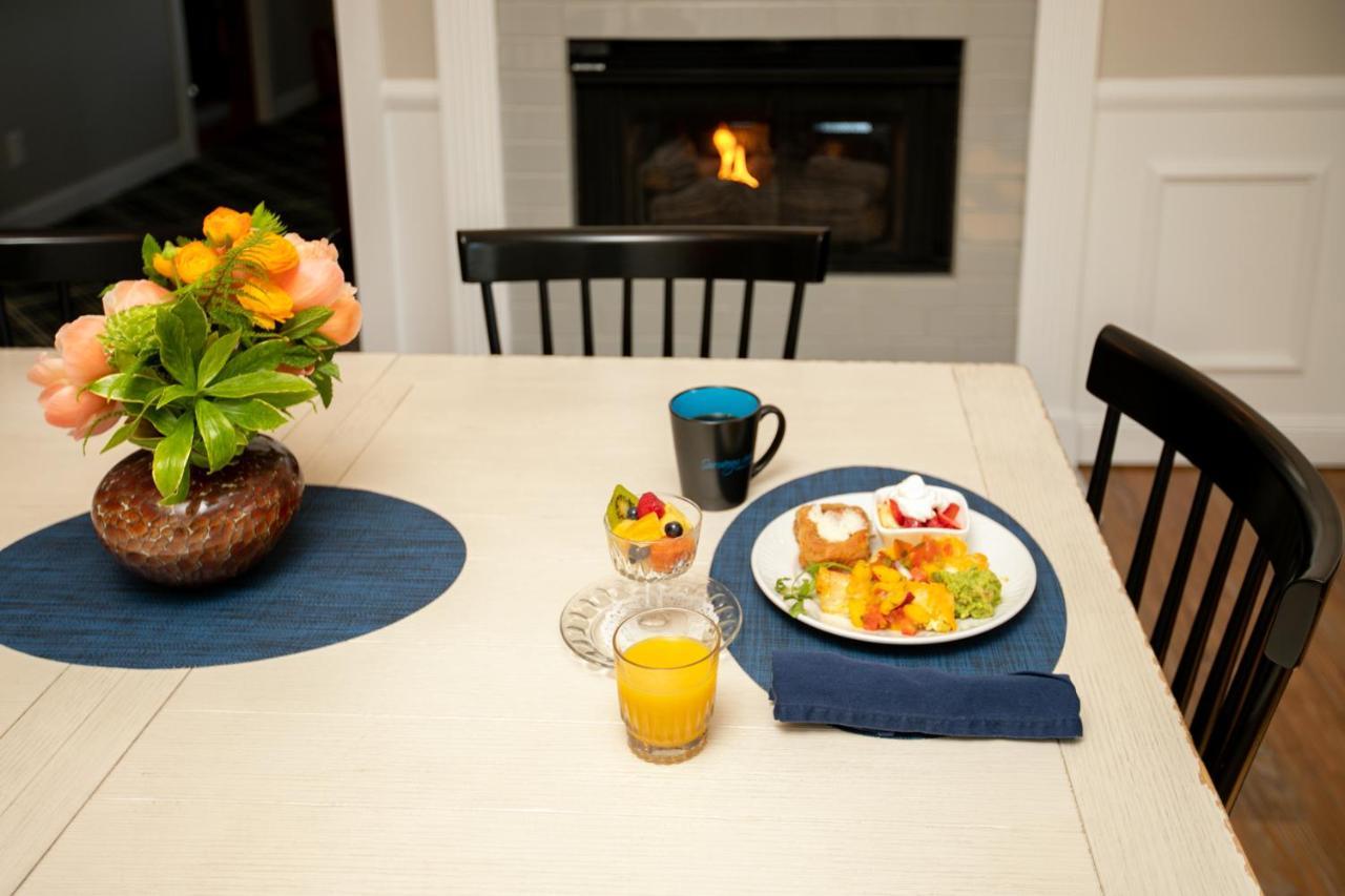 Saratoga Inn Langley Εξωτερικό φωτογραφία